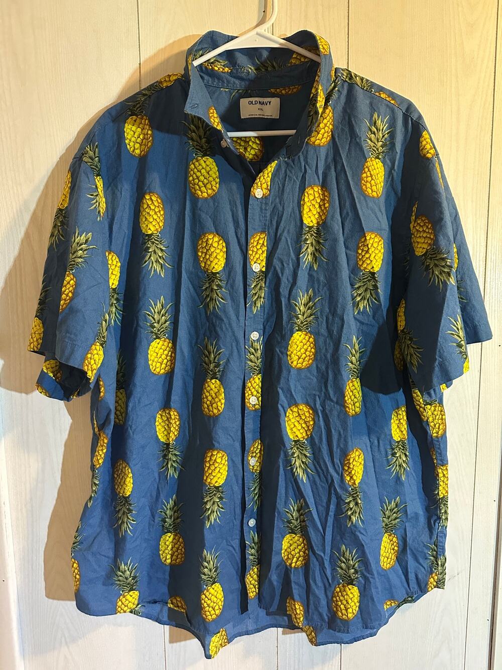 Old Navy Men XXL Pineapple Print Short Sleeve Button Down Everyday Shirt Blue